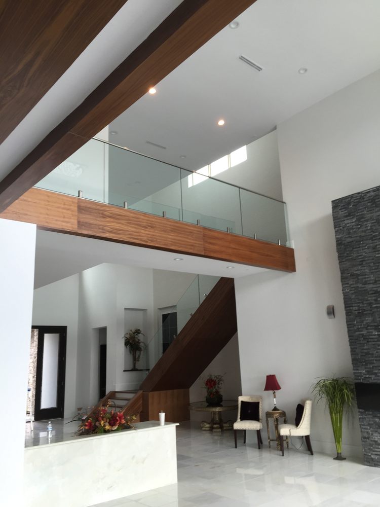 Photo of USA Glass