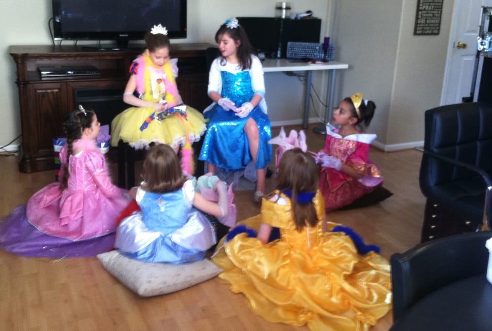 Photo of Little Dreams Dress Up