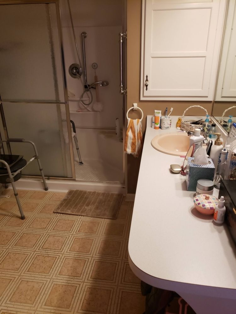 Photo of Tidy Home Cleaning Service
