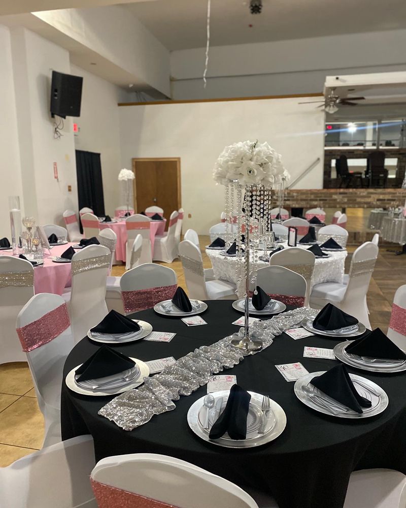 Photo of Seating In Style Events and Rentals
