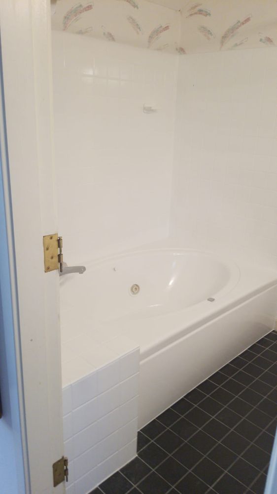 Photo of New England Reglaze