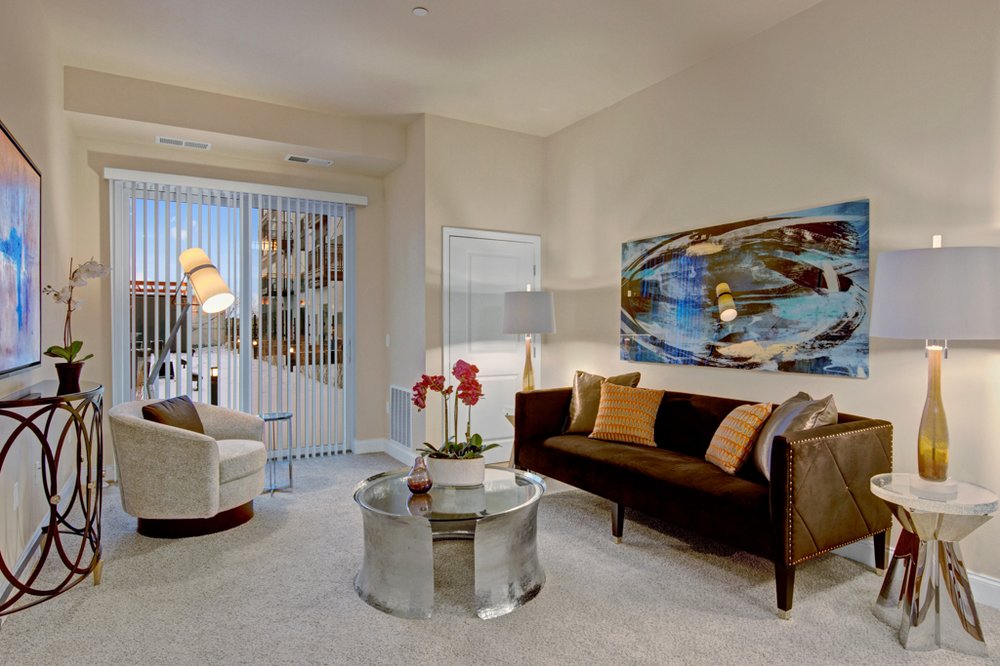 Photo of 4800 Excelsior