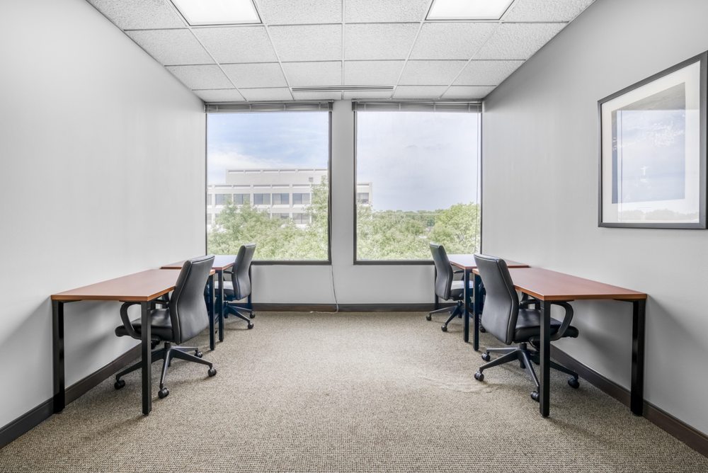 Photo of Regus Illinois Gateway Executive Park