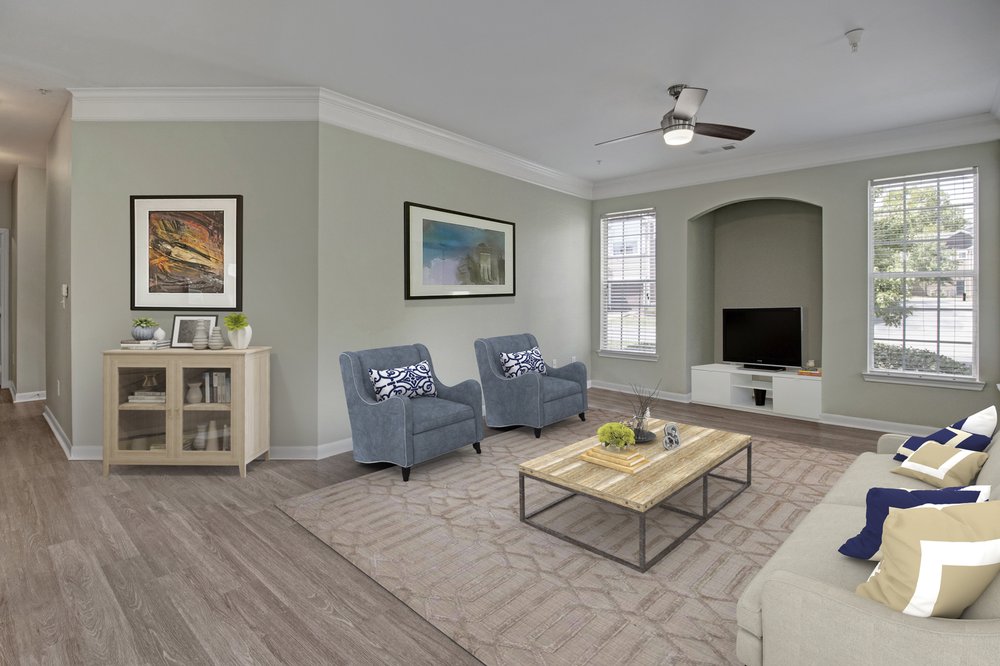 Photo of The Hamptons at Woodland Pointe Apartments