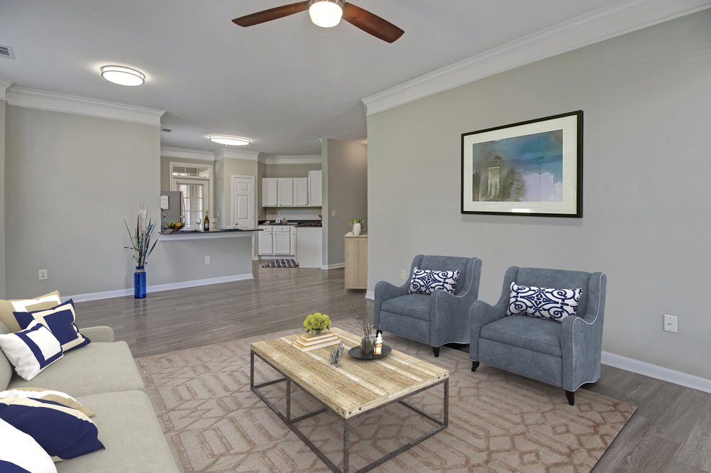Photo of The Hamptons at Woodland Pointe Apartments