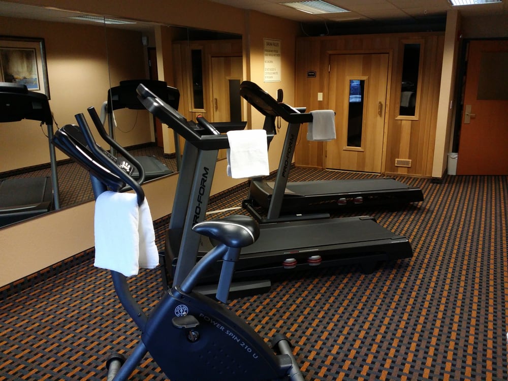 Photo of Holiday Inn Express & Suites Suffolk