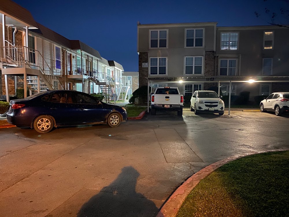 Photo of Castlewood Apartments