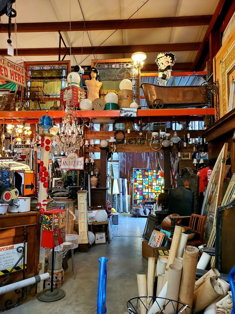Photo of Earthwise Architectural Salvage