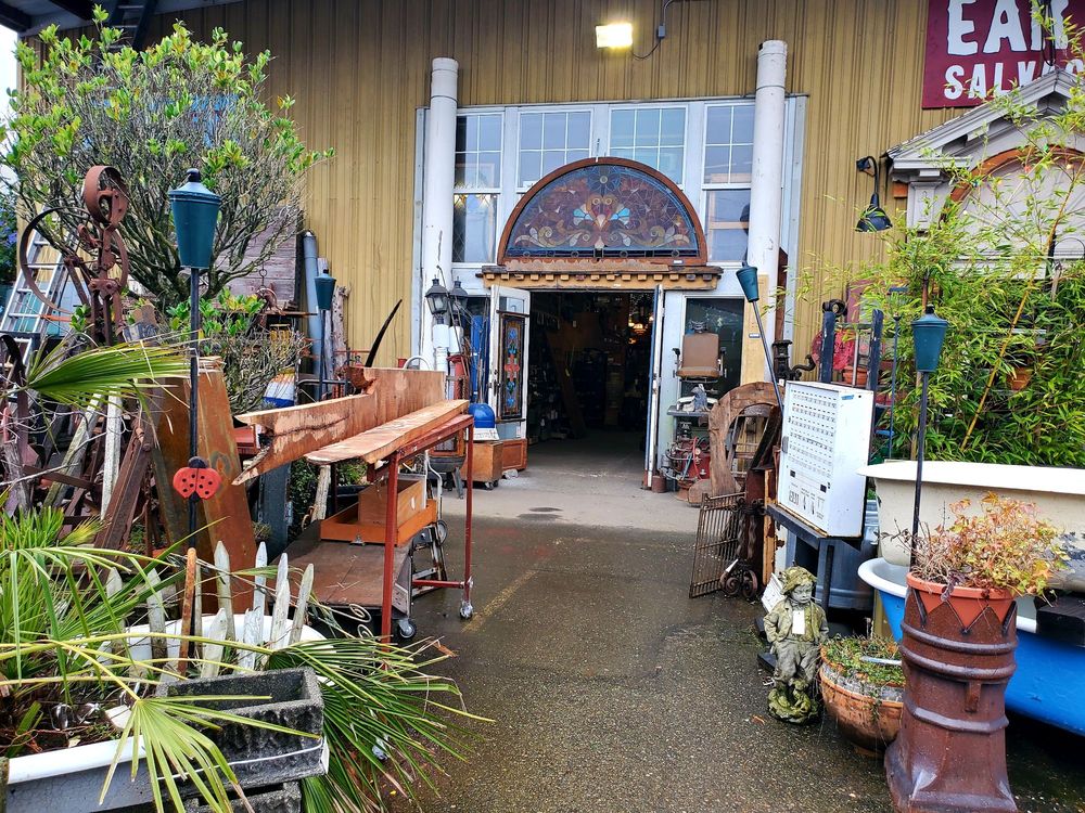 Photo of Earthwise Architectural Salvage