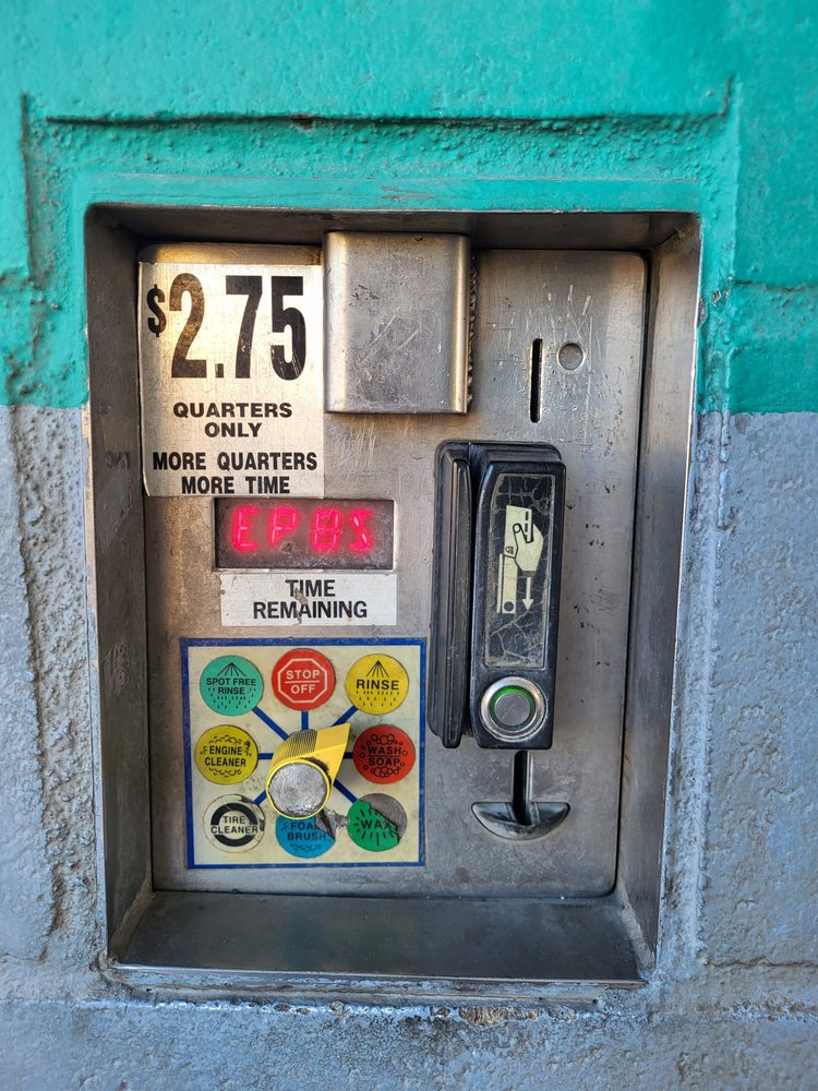 Photo of Dirty Harry's Carwash