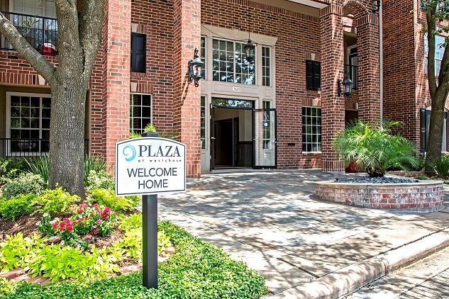Photo of Plaza at Westchase Apartments