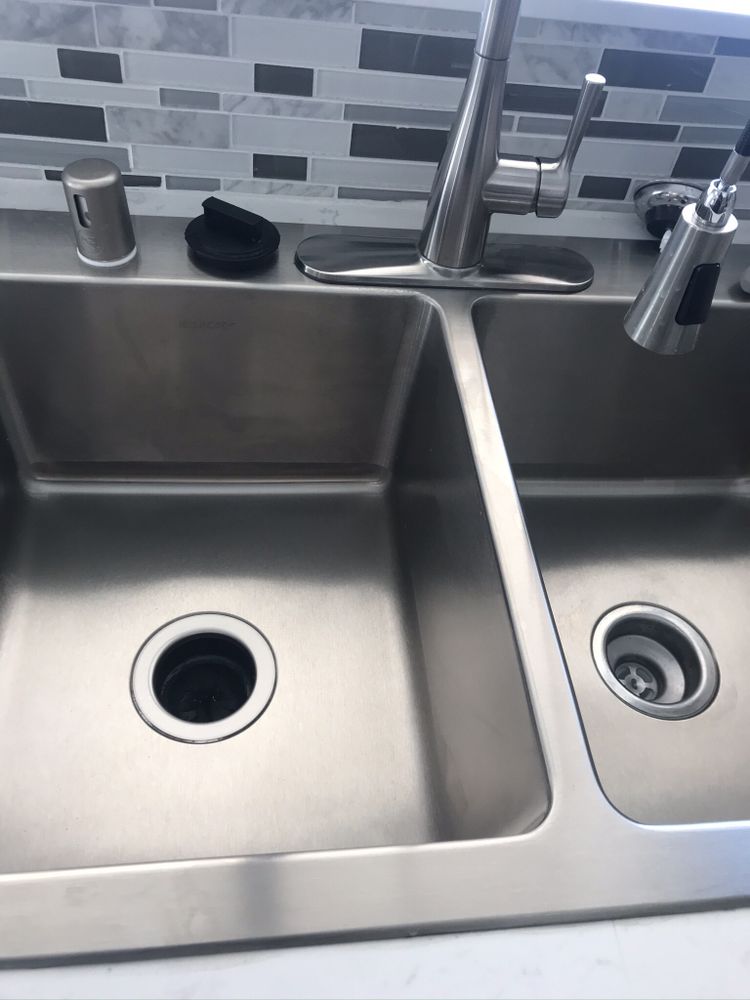 Photo of MAX Cleaning Solutions