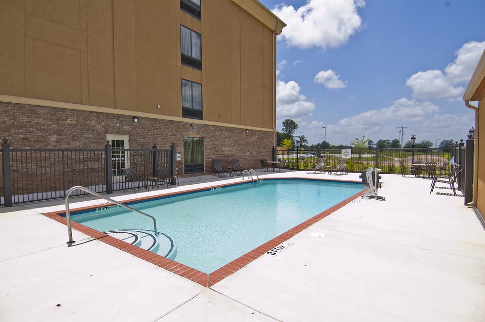 Photo of Holiday Inn Express & Suites Jackson/Pearl Intl Airport