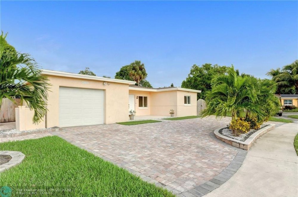Photo of Lightning Pavers & More