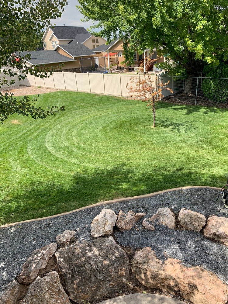 Photo of Tuxedo Yard Care