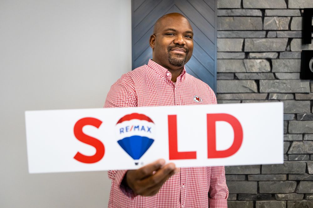 Photo of Chris Moore- Remax Concepts