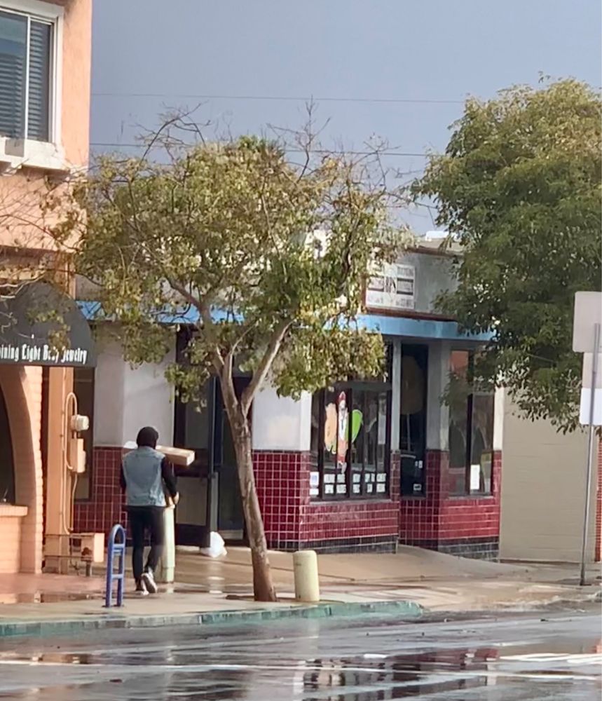 Photo of Surf & Post Shipping Center