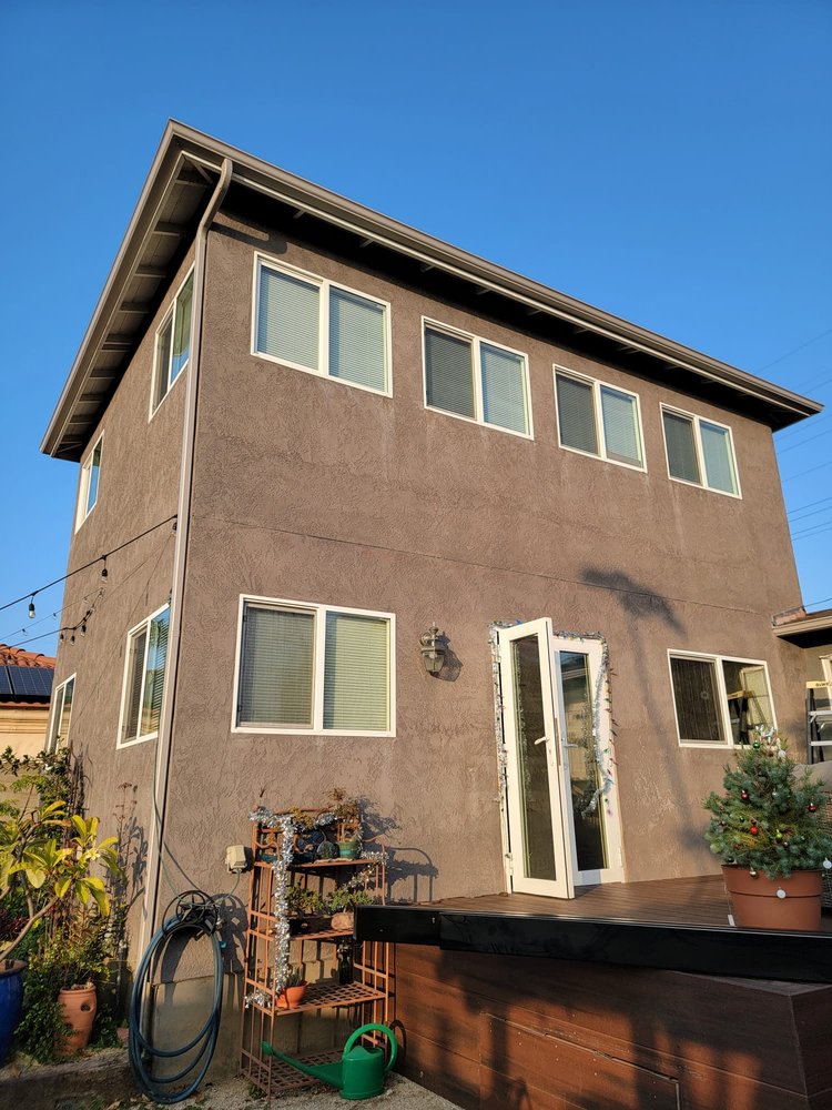 Photo of ESL Rain Gutter