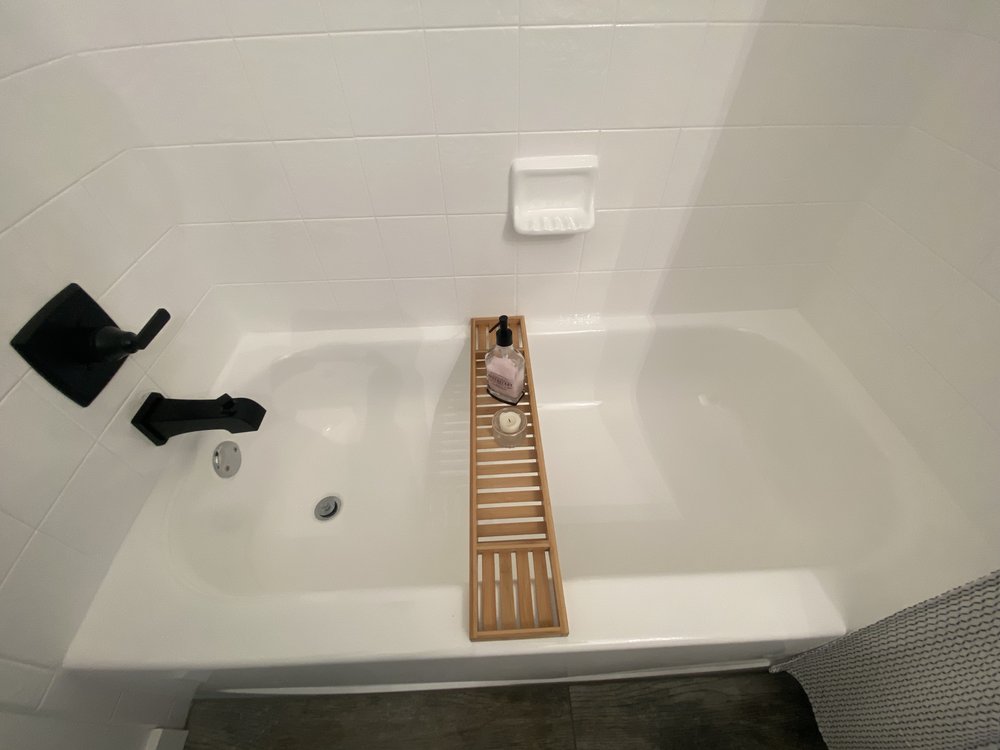 Photo of Georgia Tub & Tile Refinishing