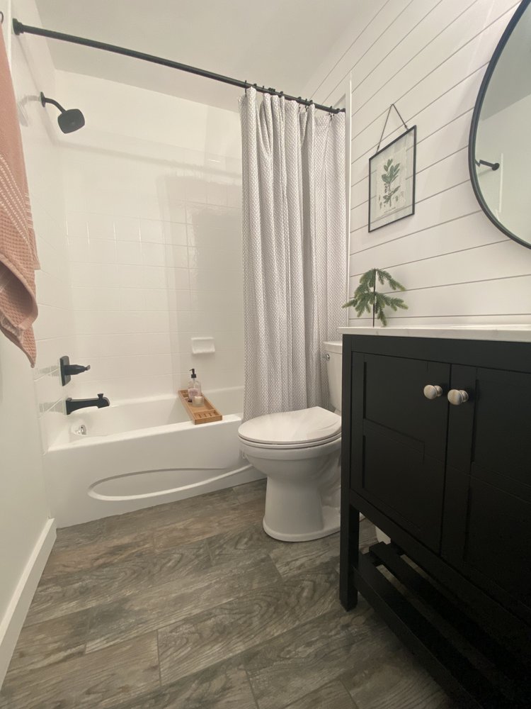 Photo of Georgia Tub & Tile Refinishing