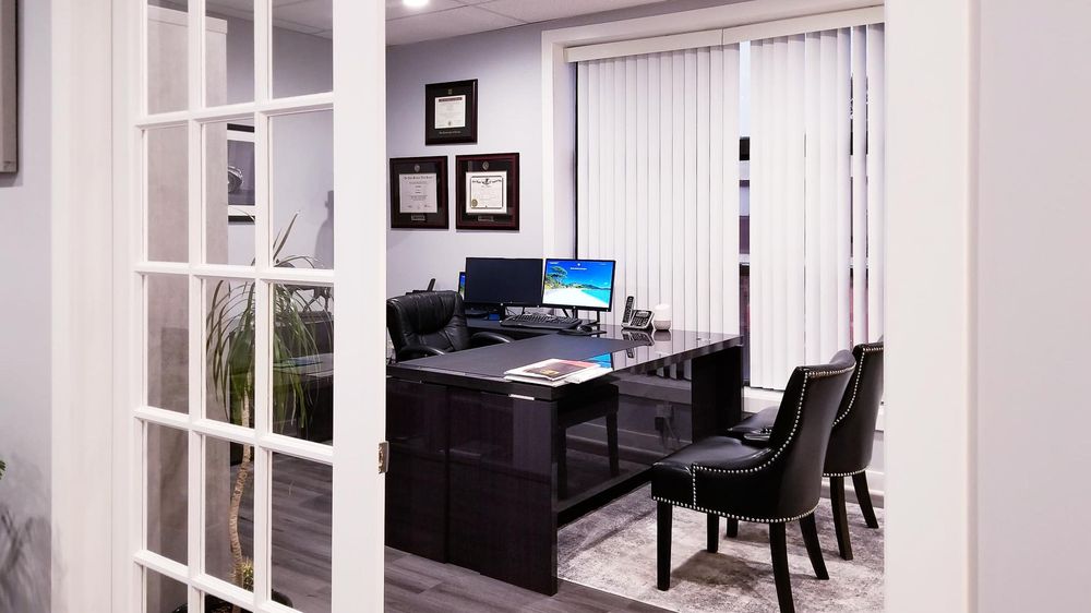 Photo of Takhsh Law, PC