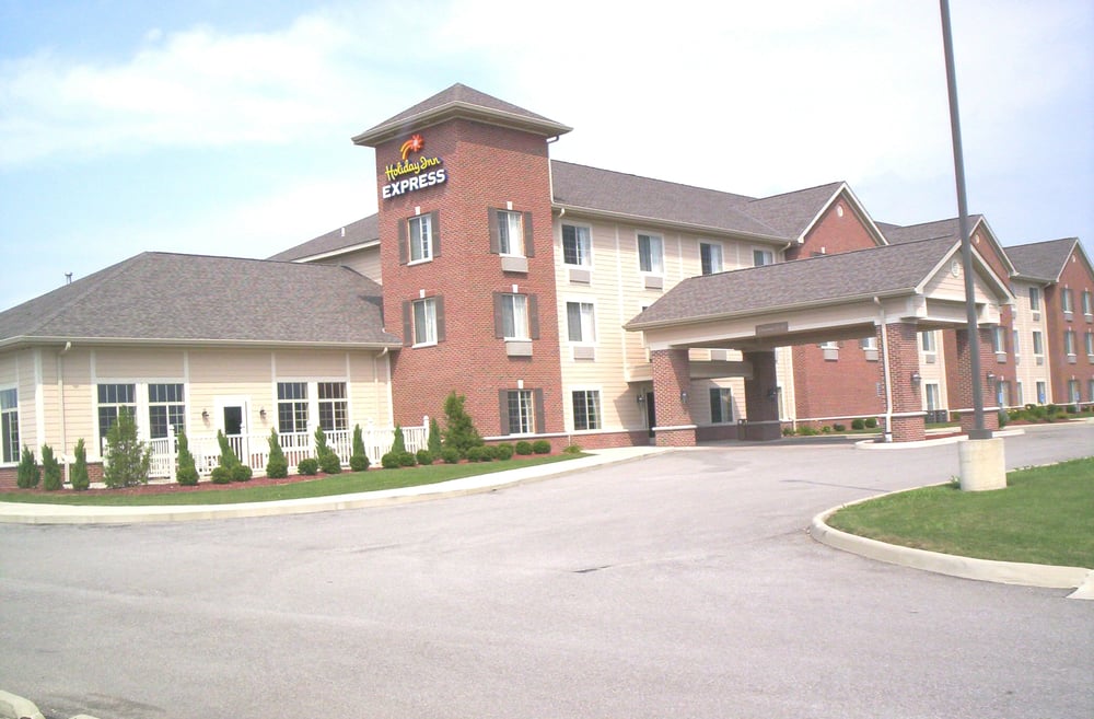Photo of Holiday Inn Express Lebanon
