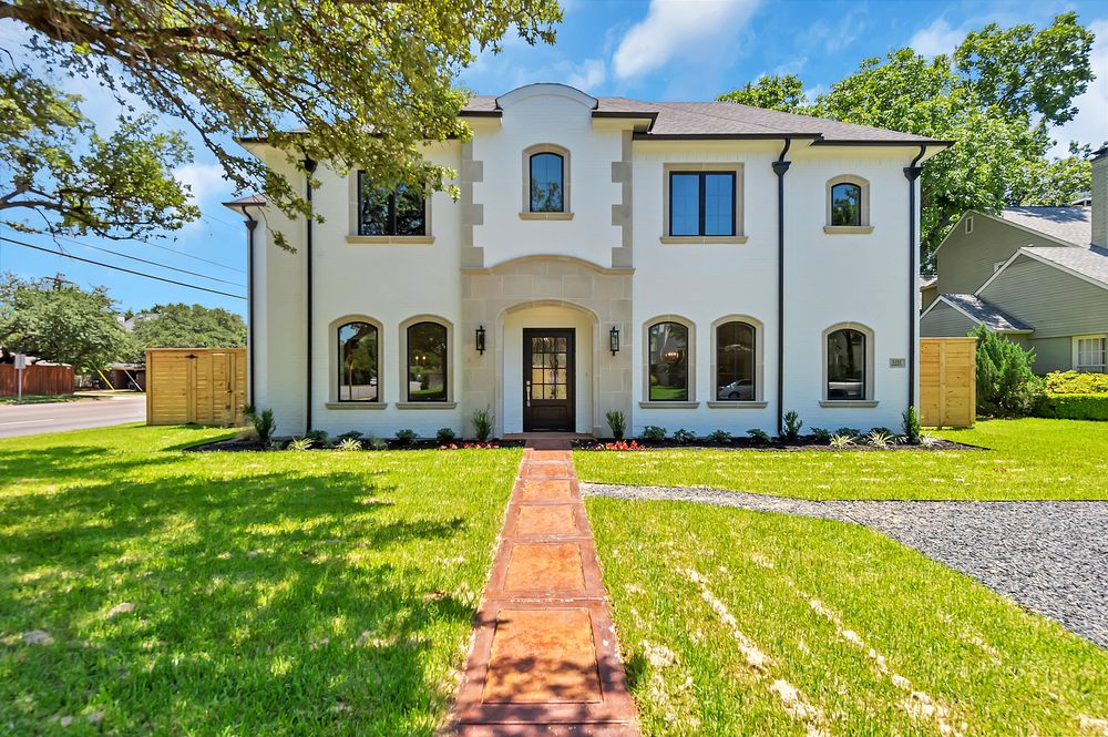 Photo of Unique Home Construction
