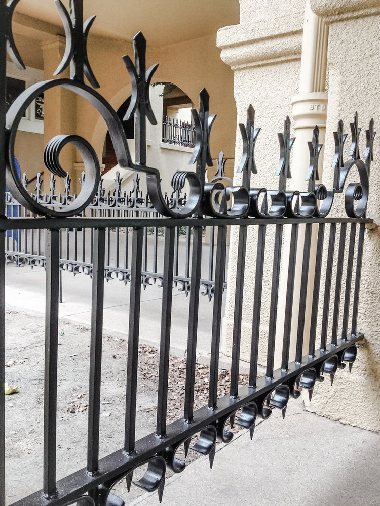 Photo of Gladiator Fence