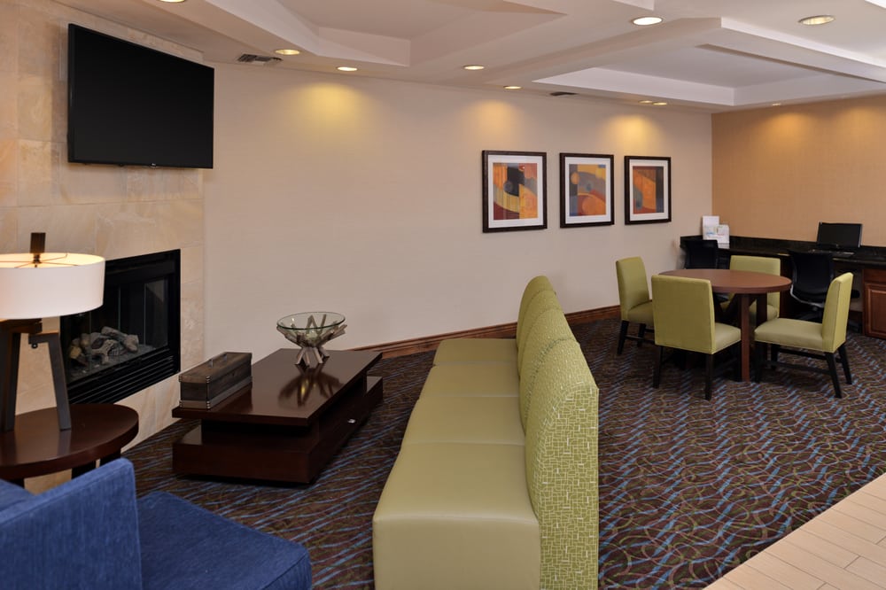 Photo of Holiday Inn Express & Suites San Diego Otay Mesa