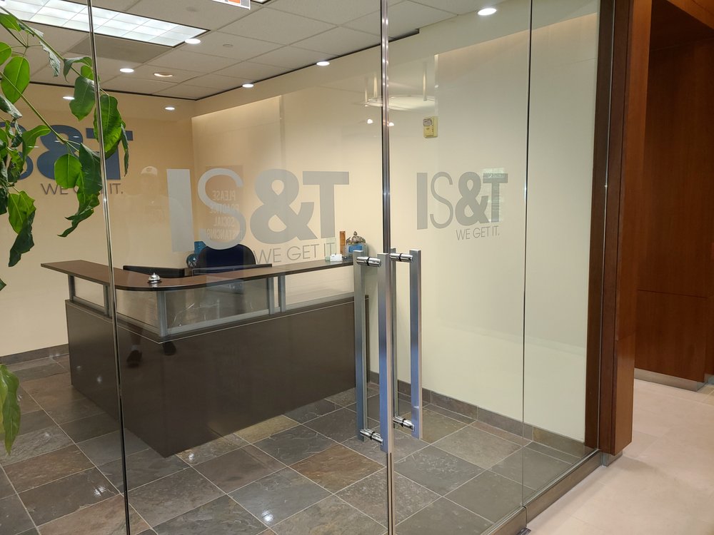 Photo of IS&T