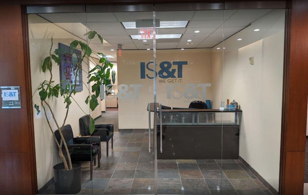 Photo of IS&T