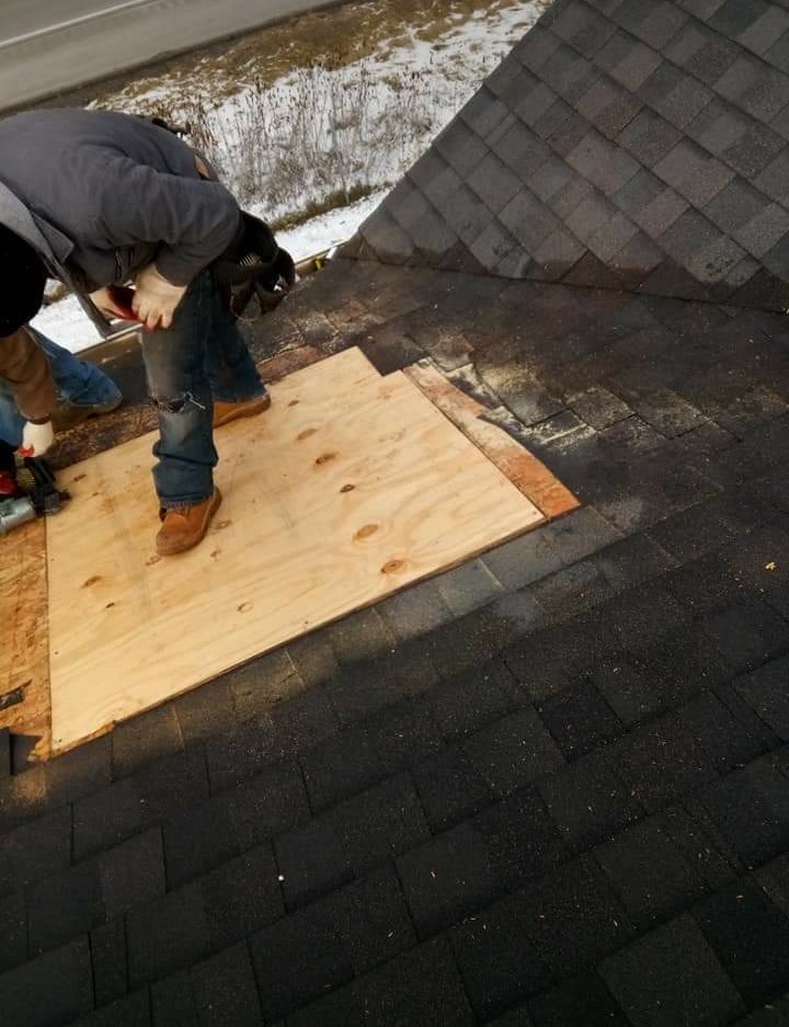 Photo of 412 Roofing And Paving