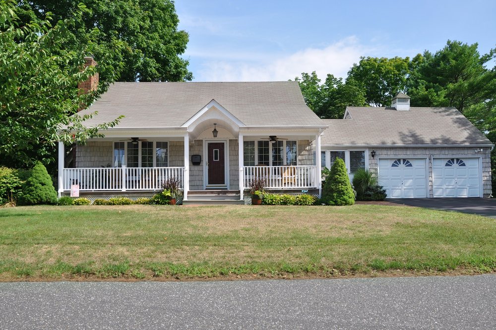 Photo of Lana Cole Realty