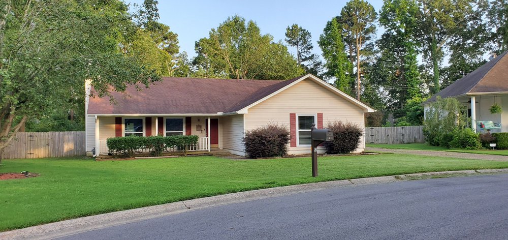 Photo of Yonathan's Lawn Service