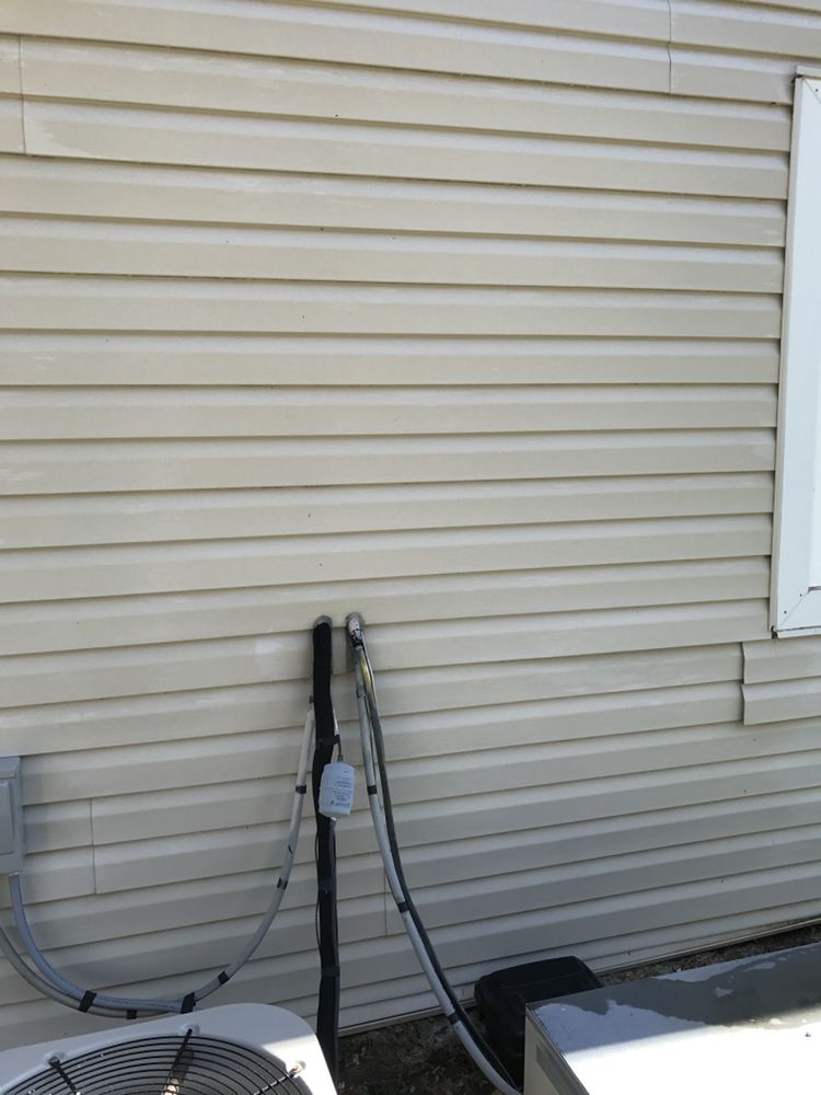 Photo of Curb Appeal Power Wash