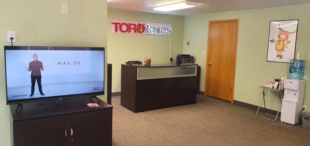 Photo of Toro Taxes West Valley