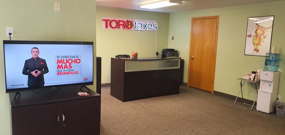 Photo of Toro Taxes West Valley