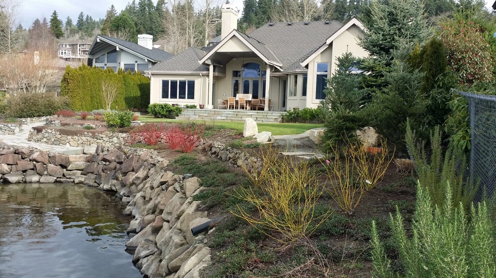Photo of Emerald Green Grounds Maintenance