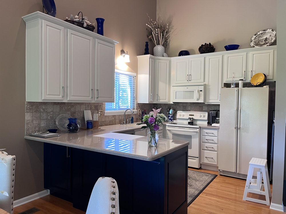 Photo of All Pointes Kitchen Cabinet Refinishing, Door & Drawer Builder