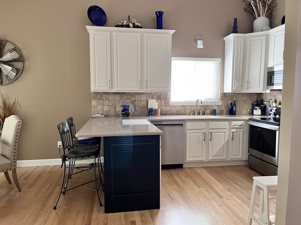 Photo of All Pointes Kitchen Cabinet Refinishing, Door & Drawer Builder