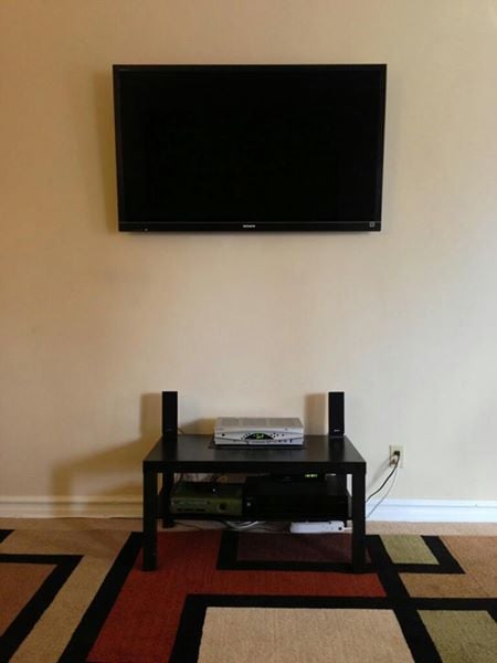 Photo of El's Glass and Custom Services