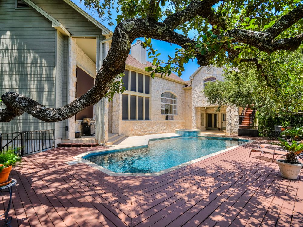Photo of Crystal Olenbush - Austin Realtor