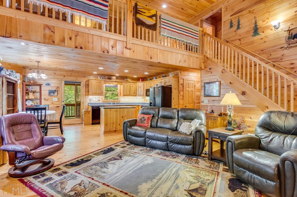Photo of Michelle Cook - Exp Realty