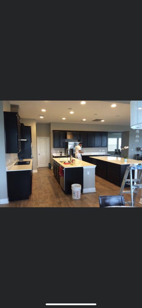 Photo of Pro Painting
