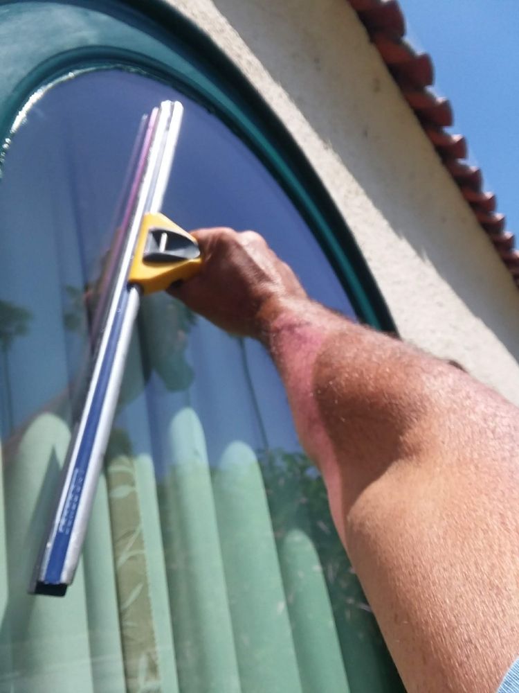 Photo of Smitty's Window Cleaning