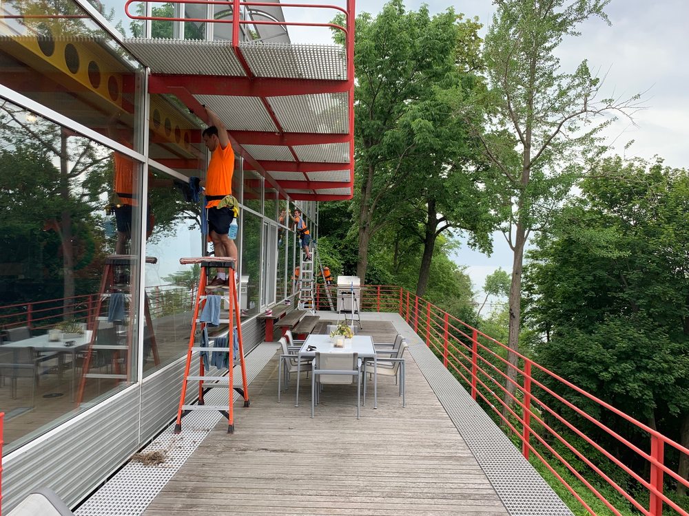 Photo of Veco Window Washing and Gutter Cleaning