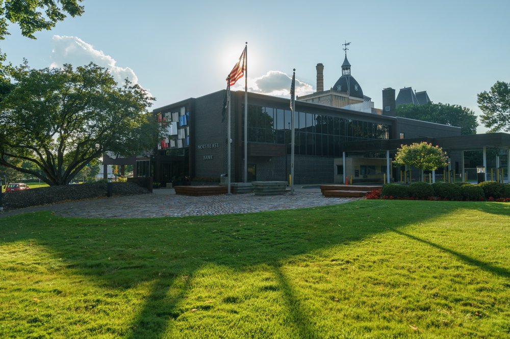 Photo of Northeast Bank - Broadway Office