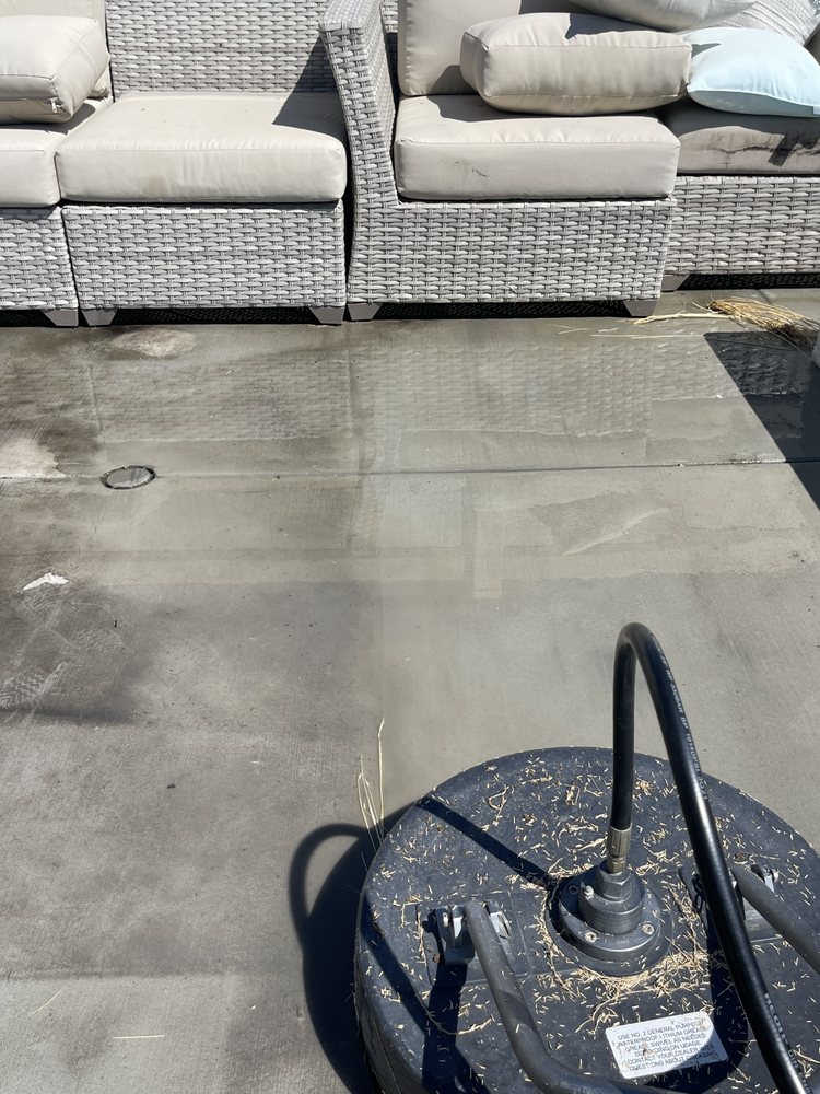 Photo of Curbside Softwash