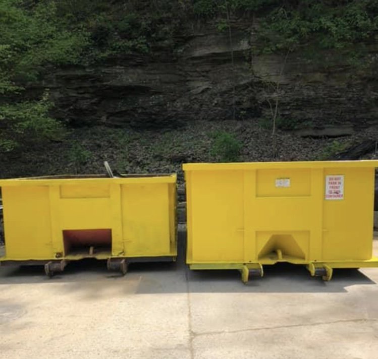 Photo of 412 Dumpsters