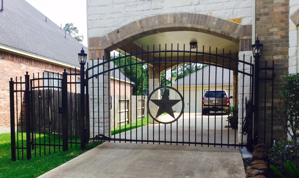 Photo of Daniel & Son Fence Restoration